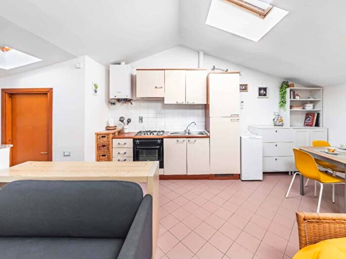 Appartamento monolocale in affitto in Vicolo Stradellaccio, Saragozza dentro le Mura, Bologna