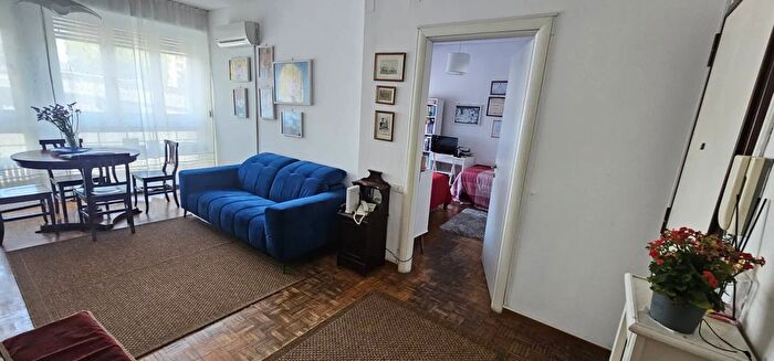 Appartamento trilocale in vendita in Viale Etiopia Roma, Roma