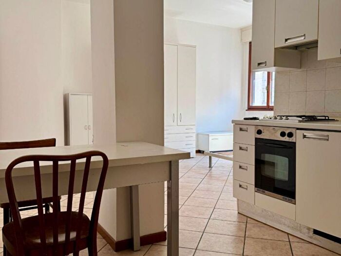 Appartamento monolocale in affitto in Via Riva di Reno, Centro Storico, Bologna