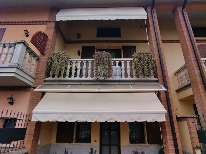 Casa con 5 locali in vendita in Via Pietro Nenni b, Martignana Di Po