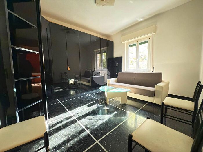 Appartamento bilocale in vendita in Via Erpidio Berno, Genova