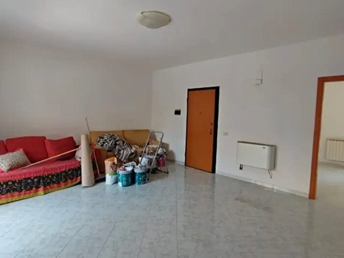 Appartamento con 5 locali in vendita in Floridia