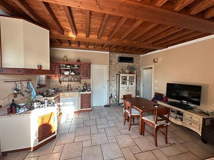 Casa trilocale in affitto in Via delle Ville Prima, San Pietro a Vico San Cassiano, Lucca