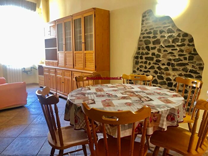 Appartamento trilocale in vendita in Piazza Giuseppe MazziniVelletri, Velletri