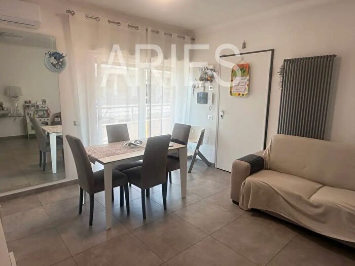 Appartamento trilocale in vendita in Via Benvenuto Volpato, Fiumicino