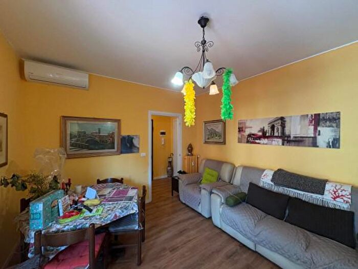 Appartamento trilocale in vendita in Via Galileo Galilei, Sanremo