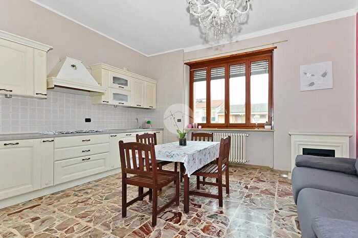 Appartamento quadrilocale in vendita in Via Silvio Pellico, Bra