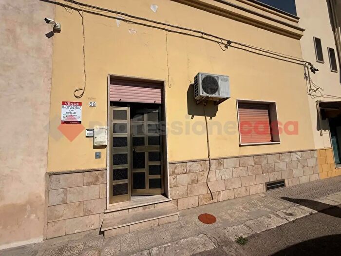 Casa con 5 locali in vendita in Via per Avetrana, Manduria