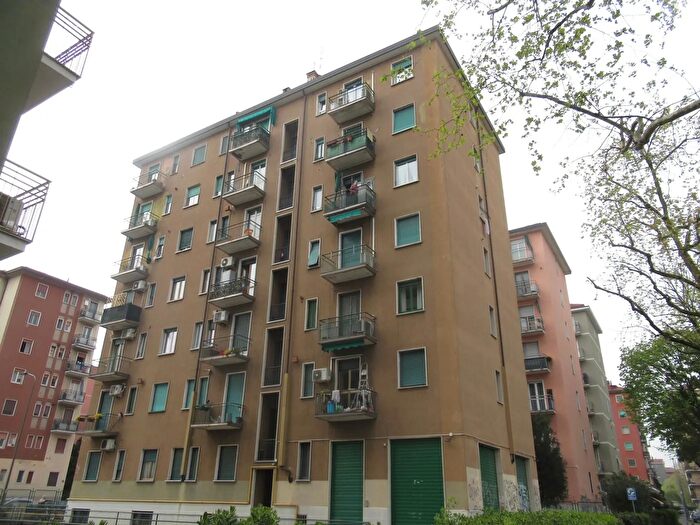 Appartamento bilocale in vendita in Via Palmanova, Milano