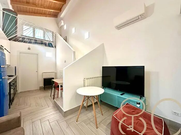 Appartamento bilocale in affitto in Corso San Gottardo, Milano