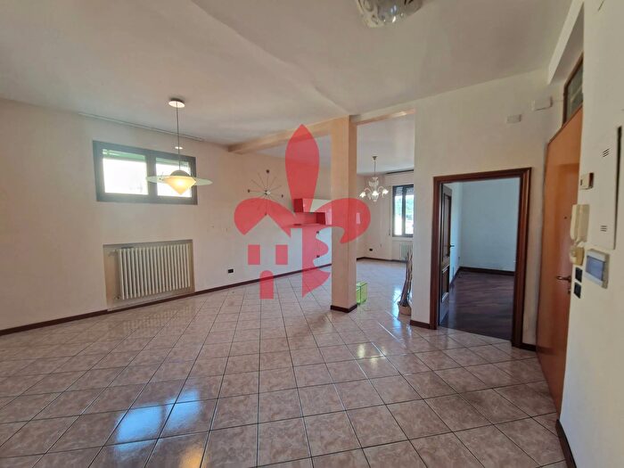 Appartamento con 5 locali in vendita in Via di Soffiano, Firenze