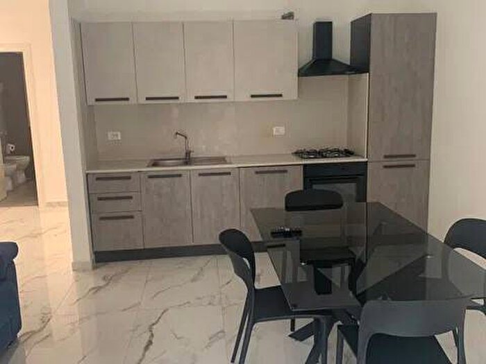 Appartamento trilocale in affitto in Viale Calabria No Number, Sbarre, Reggio Calabria