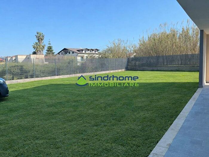 Appartamento trilocale in affitto in Via Dino Campana, Quarto