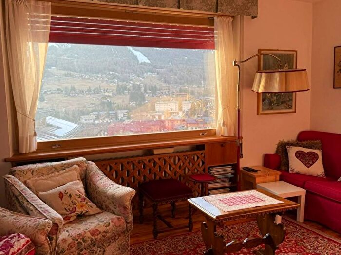 Appartamento con 5 locali in affitto in Via Faloria, Centro, Cortina d'Ampezzo