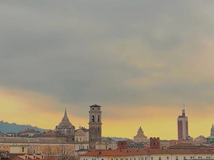 Appartamento monolocale in affitto in Corso Giulio Cesare, Aurora, Torino