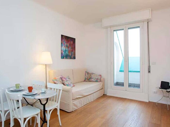 Appartamento bilocale in affitto in Piazza Borromeo, Carrobbio, Milano