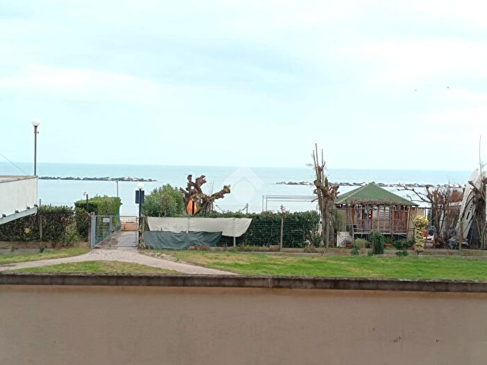 Appartamento monolocale in vendita in Viale Francesco Petrarca, Ravenna