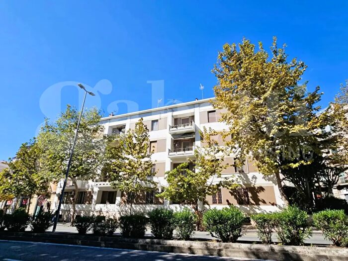 Appartamento trilocale in vendita in Via Fossata, Messina