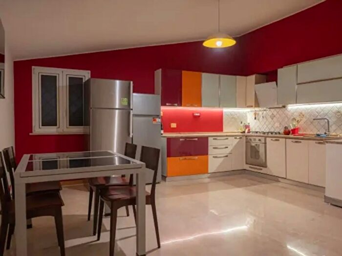 Appartamento trilocale in affitto in Via Padre Mariano Colagrossi, Roma