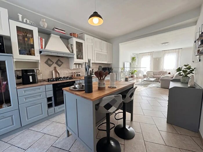 Appartamento con 6 locali in vendita in Via Palazzina di Cereda, Cornedo Vicentino