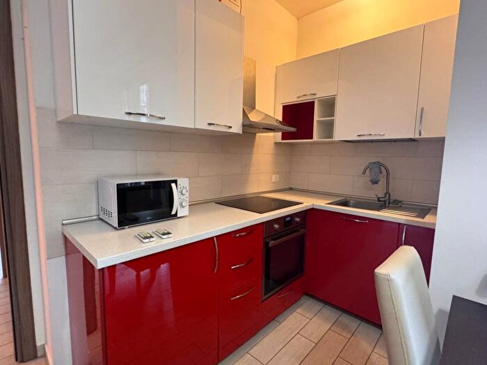 Appartamento bilocale in affitto in via cavaleri, Bande Nere, Milano