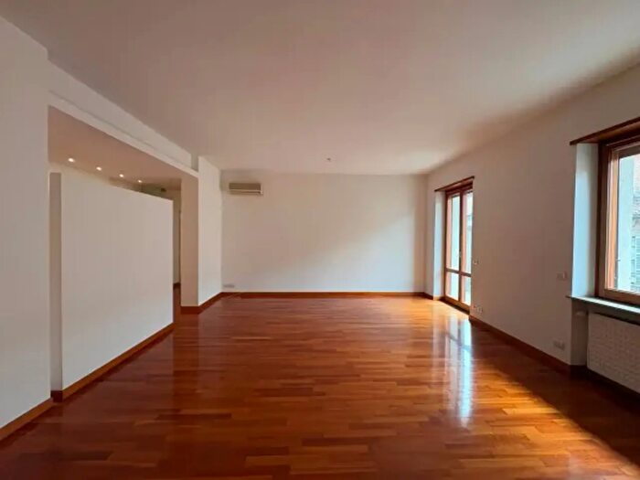 Appartamento quadrilocale in affitto in Via Beverora b, Piacenza