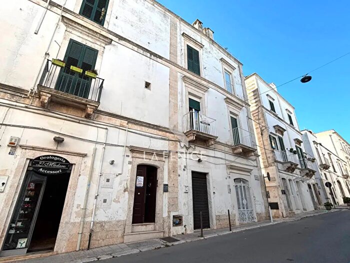 Casa trilocale in vendita in Via Giuseppe Verdi, Martina Franca