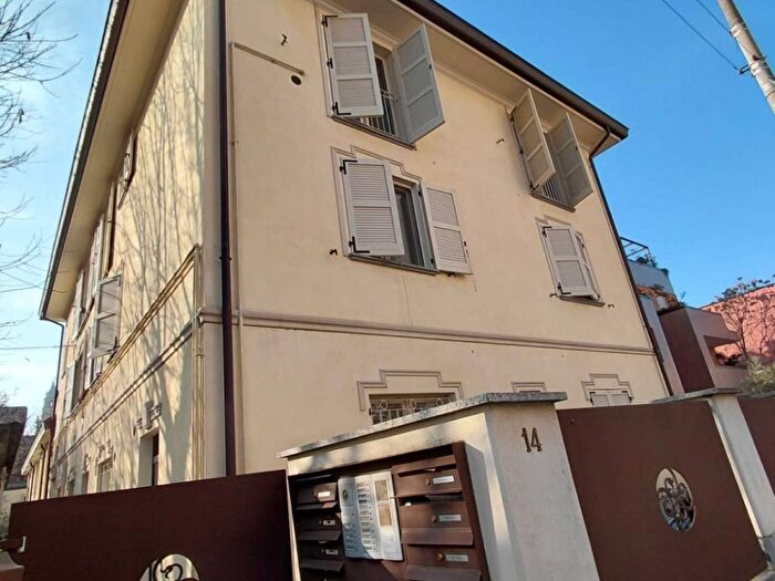 Appartamento bilocale in affitto in Via Emilio Casa, Centro Storico, Parma