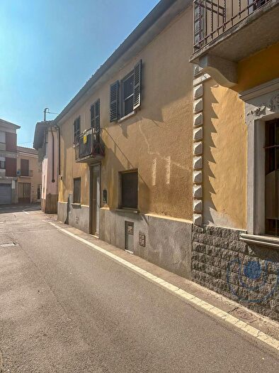 Casa con 5 locali in vendita in Via dei Molini, Chieri