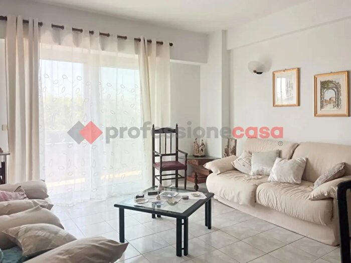 Appartamento quadrilocale in vendita in Via delle Officine, Venetico