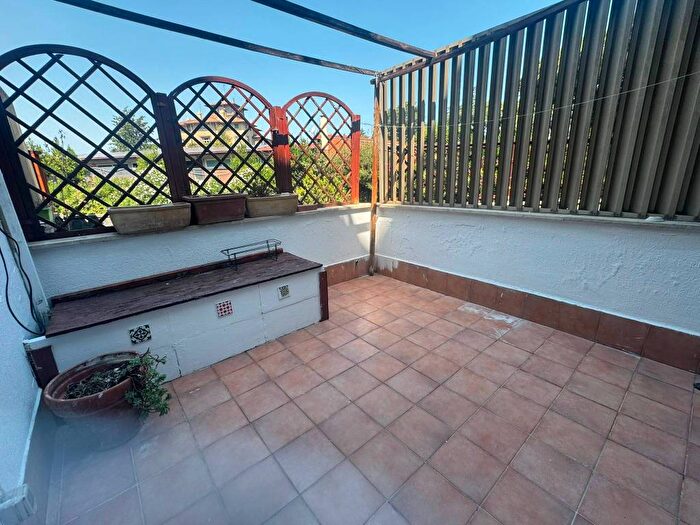 Appartamento monolocale in affitto in Via Cassia, Tomba di Nerone, Roma