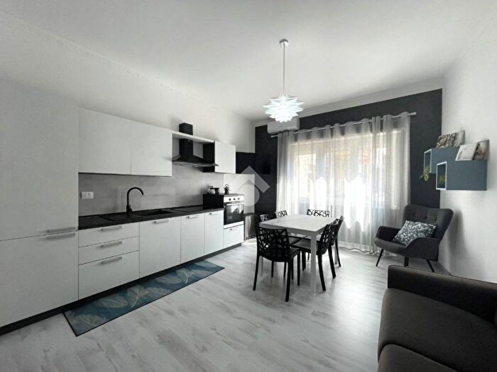 Appartamento trilocale in affitto in Via giacomo leopardi, Centro, Terracina