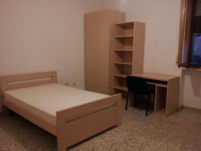 Appartamento monolocale in affitto in Via Raffaello Sanzio, Pisa