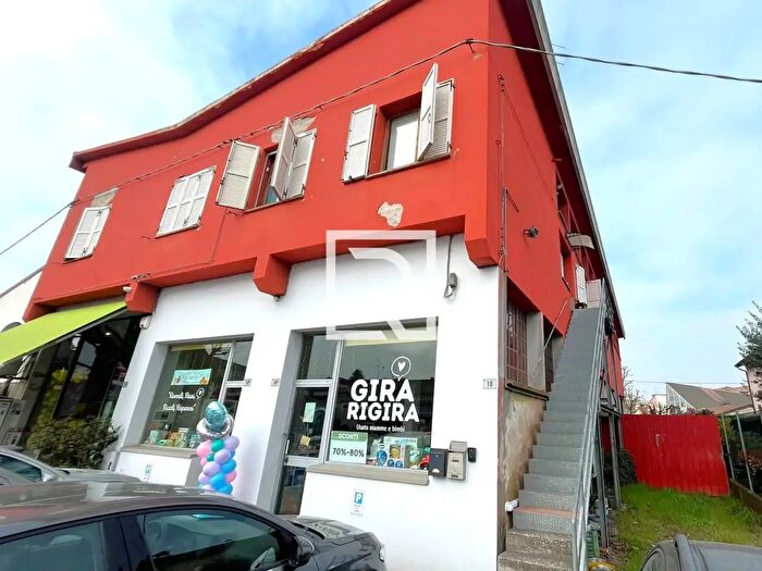 Casa con 9 locali in vendita in Via Giuseppe Garibaldi, Ravenna