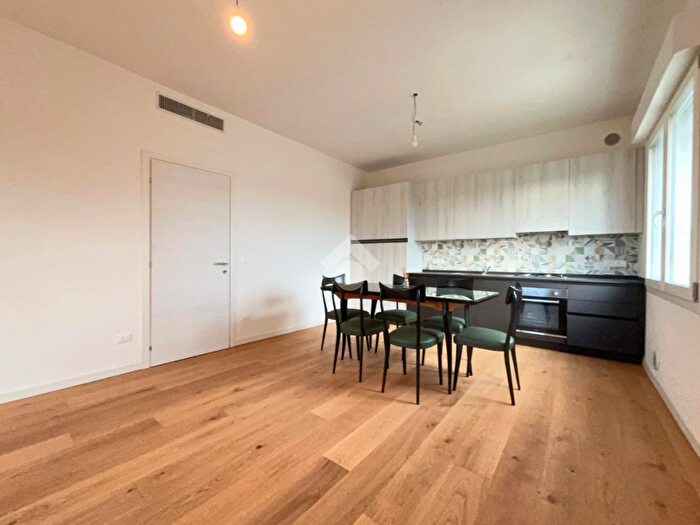 Casa trilocale in vendita in Via Gaetano Donizetti, Treviso