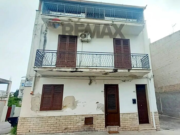 Casa con 7 locali in vendita in Via Vincenzo Bellini, Terrasini