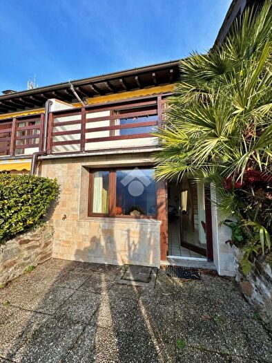 Casa quadrilocale in vendita in Via Comun, Valvarrone