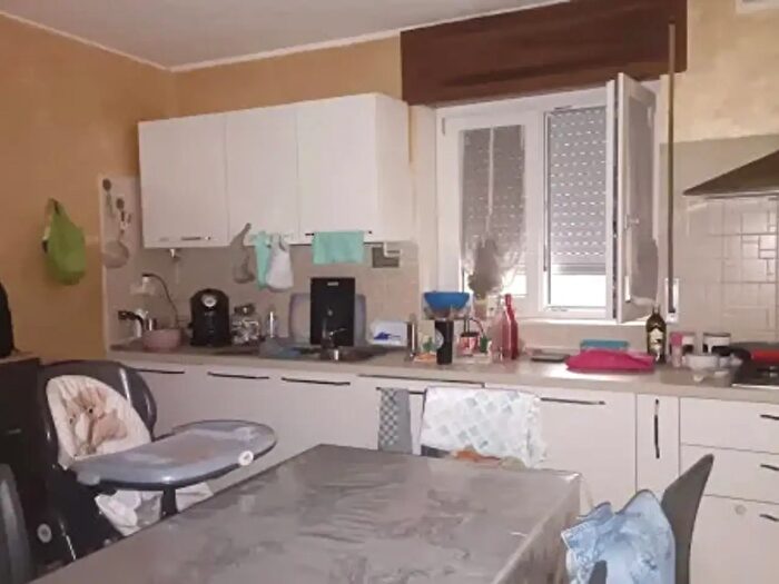 Casa con 6 locali in vendita in Vico Duchessa, Bojano
