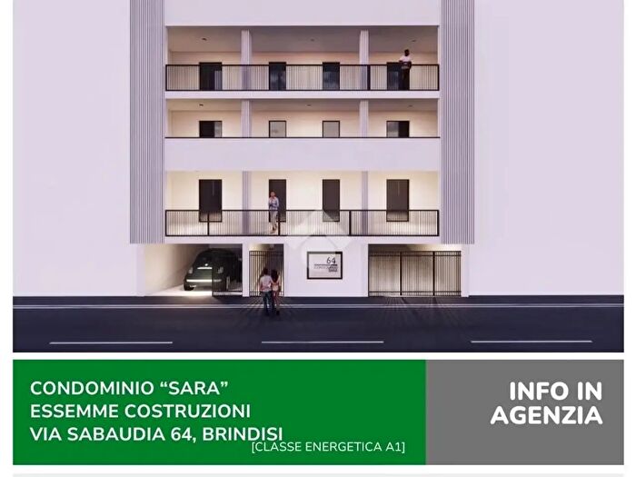 Appartamento quadrilocale in vendita in Via Sabaudia, Brindisi