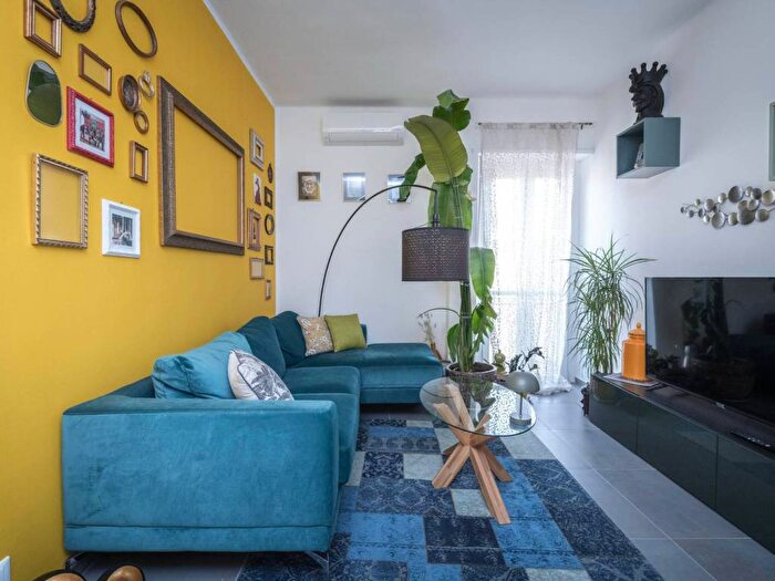 Appartamento trilocale in vendita in Corso Casale, Sassi, Torino