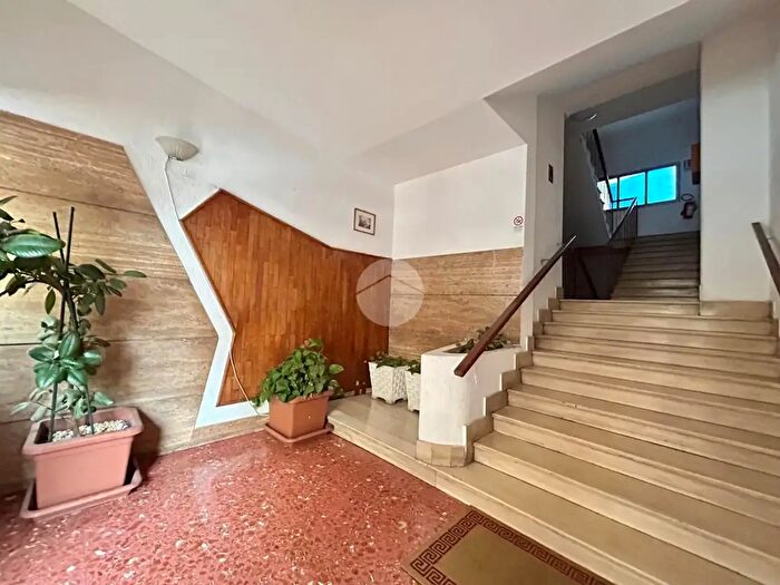 Appartamento trilocale in vendita in Via Borghesano Lucchese, Roma