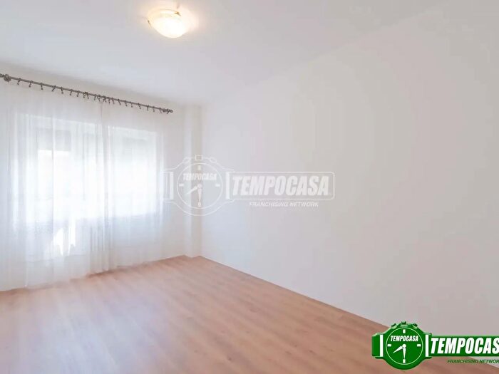 Appartamento trilocale in vendita in Via Matteo Civitali, Milano