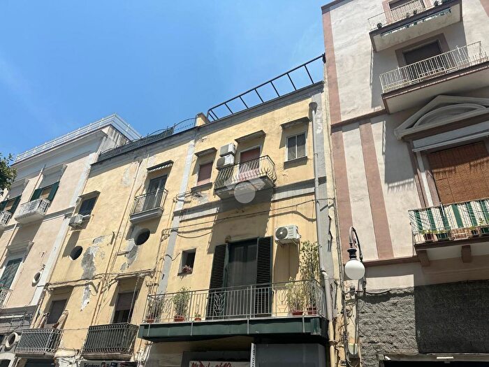 Appartamento con 5 locali in vendita in Corso Vittorio Emanuele, Torre Annunziata