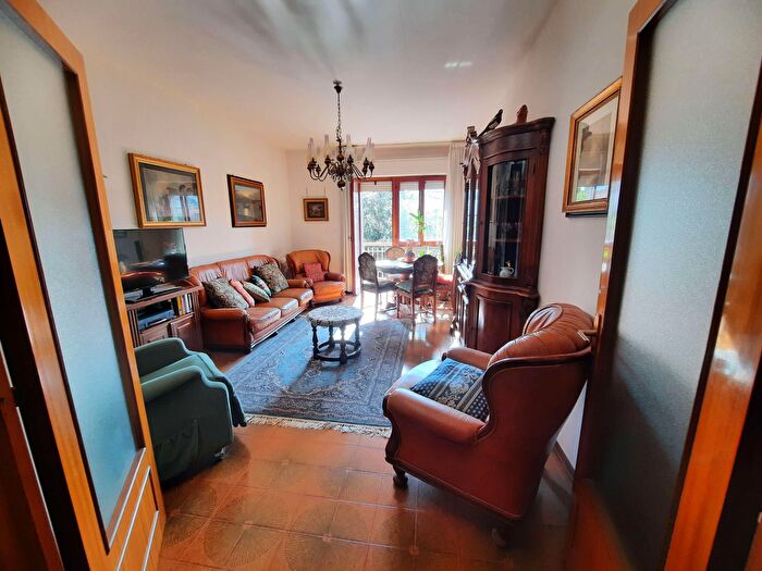 Appartamento con 5 locali in vendita in Macerata