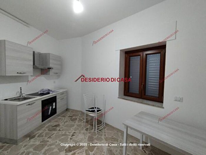 Casa trilocale in vendita in Sp, Petralia Sottana