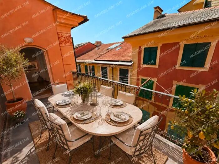 Appartamento quadrilocale in vendita in Via Vittorio Veneto, Chiavari