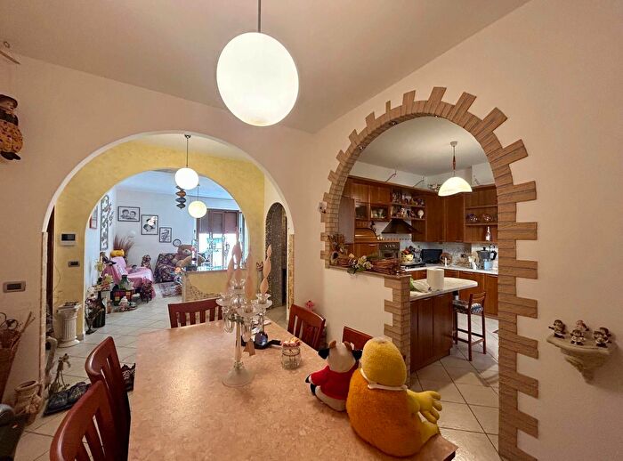 Appartamento con 8 locali in vendita in Lanciano