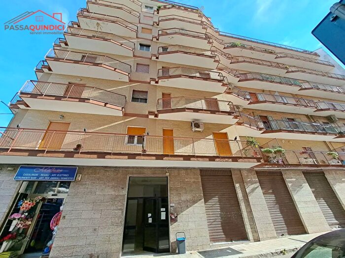 Appartamento quadrilocale in vendita in Via Leopardi, Triggiano