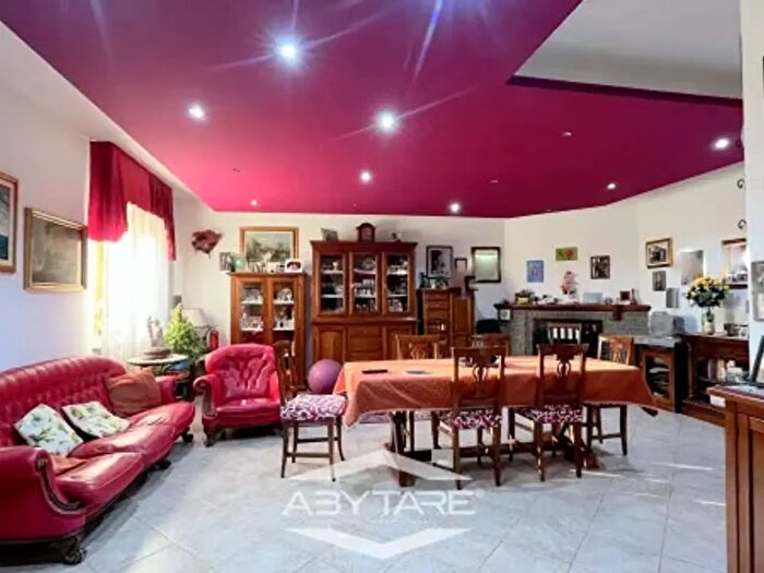 Appartamento trilocale in vendita in Via Borgo Vecchio, Carignano