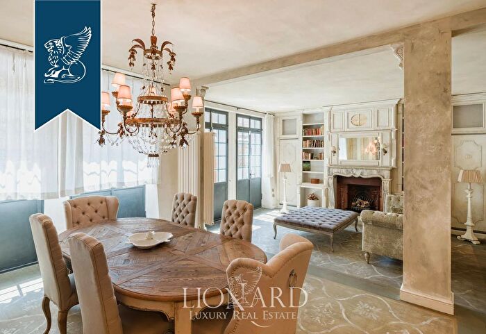 Casa bilocale in vendita in Pietrasanta